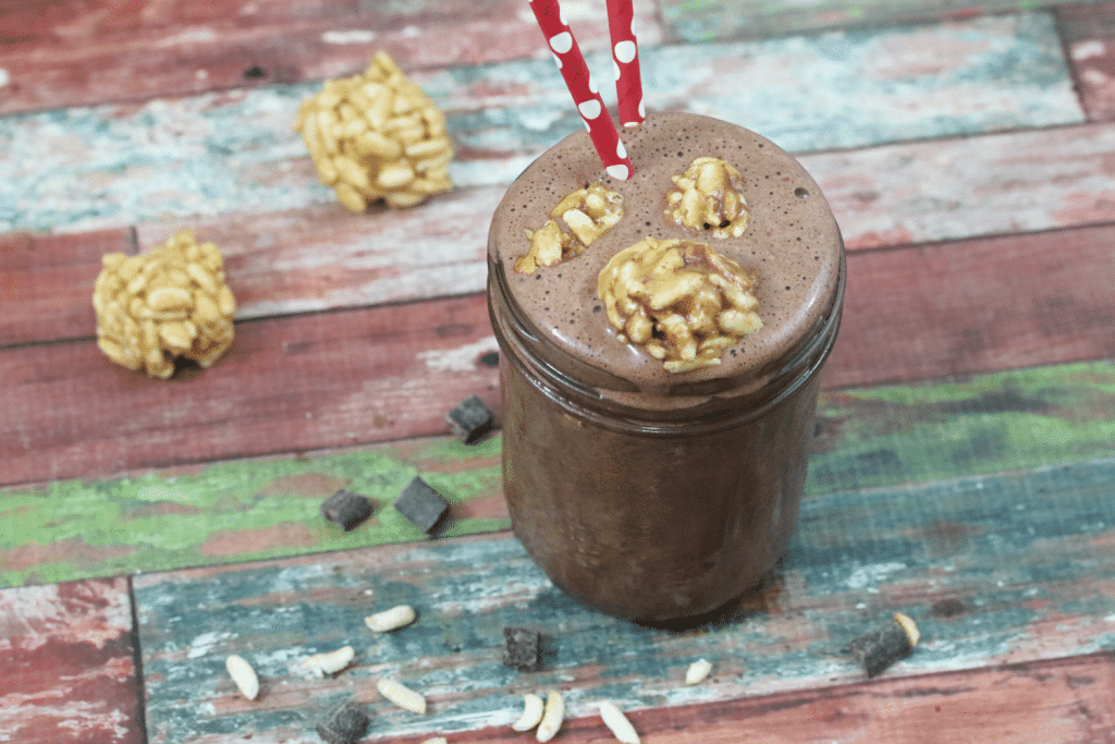 DairyFree Chocolate Peanut Butter Bomb Smoothie (22g Protein)