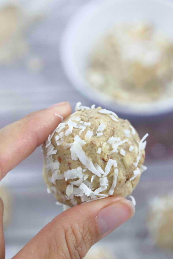 Protein Balls Without Peanut Butter (Bounce Balls!)