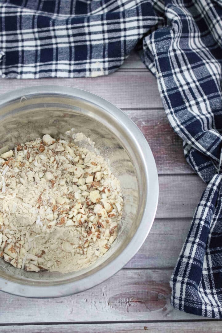 Protein Balls Without Peanut Butter (Bounce Balls!)