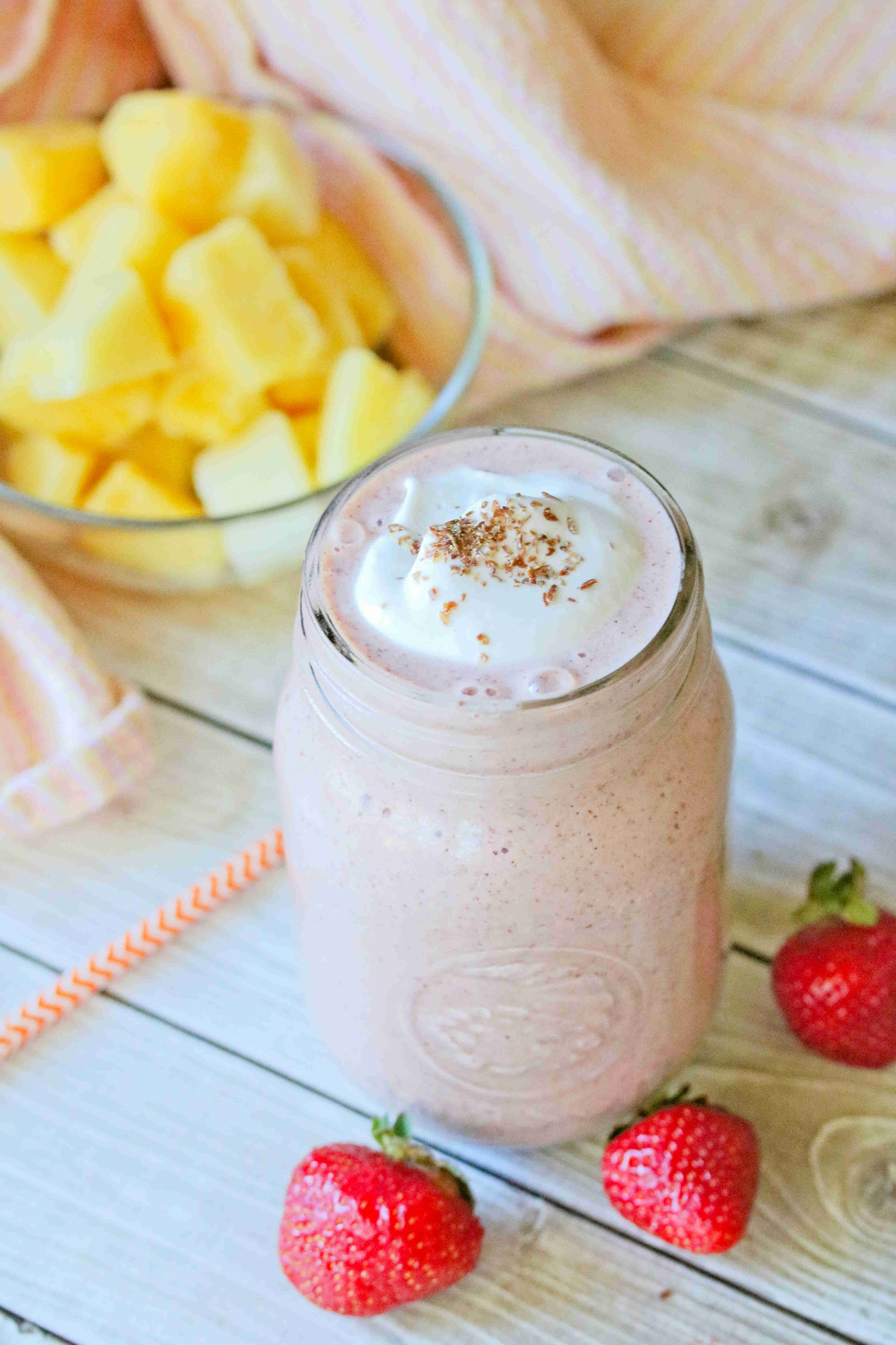 Creamy Strawberry And Pineapple Smoothie (No Banana & Whole30)