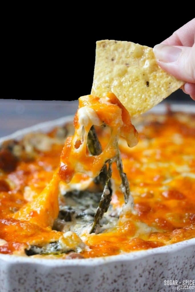 Cheesy keto dip