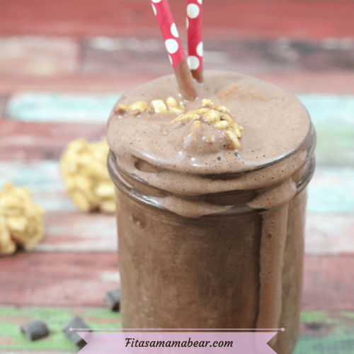 DairyFree Chocolate Peanut Butter Bomb Smoothie (22g Protein)