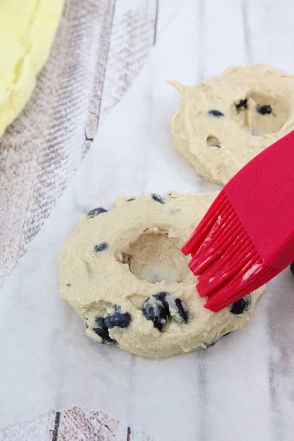 Dairy & GlutenFree Blueberry Bagels