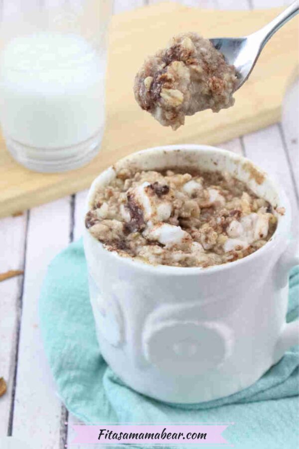 Cinnamon Roll Egg White Oatmeal (no dairy!)