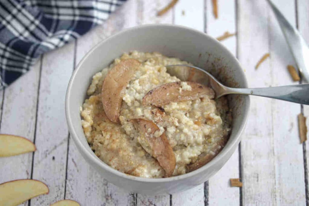 Creamy Slow Cooker Porridge (DairyFree, HighProtein)