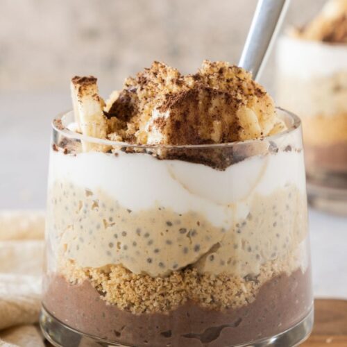Chia Pudding Yogurt Parfait [Dairy-Free] - Fit as a Mama Bear