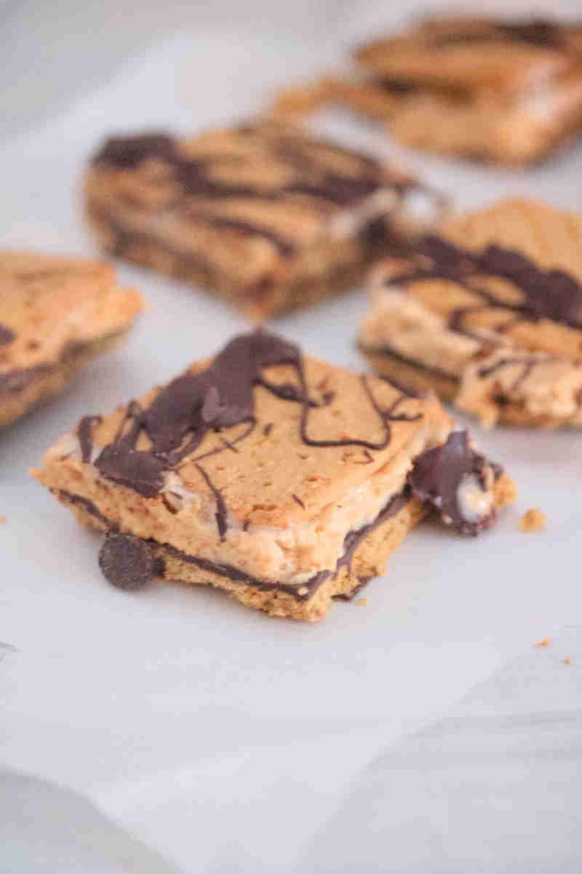 frozen smores with chocolate drizzle